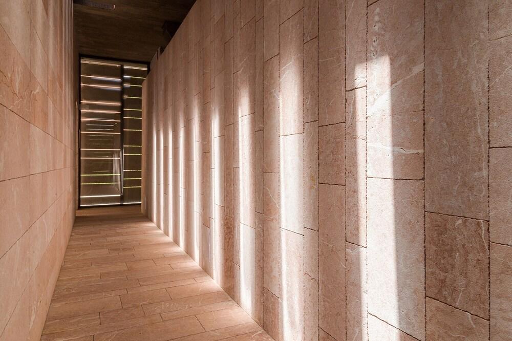 Hotel Spa La Romana, The Originals Relais Dış mekan fotoğraf
